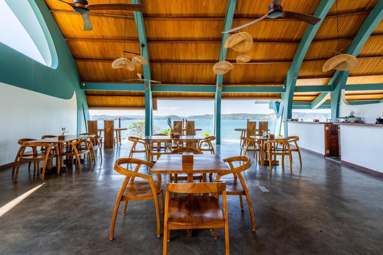 Inlight Lombok Beach Hotel Kuta  Ngoại thất bức ảnh