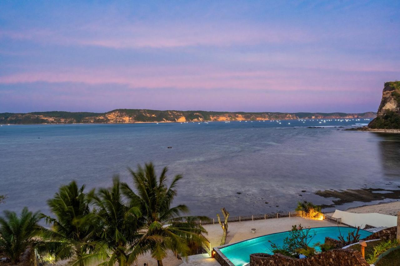 Inlight Lombok Beach Hotel Kuta  Ngoại thất bức ảnh