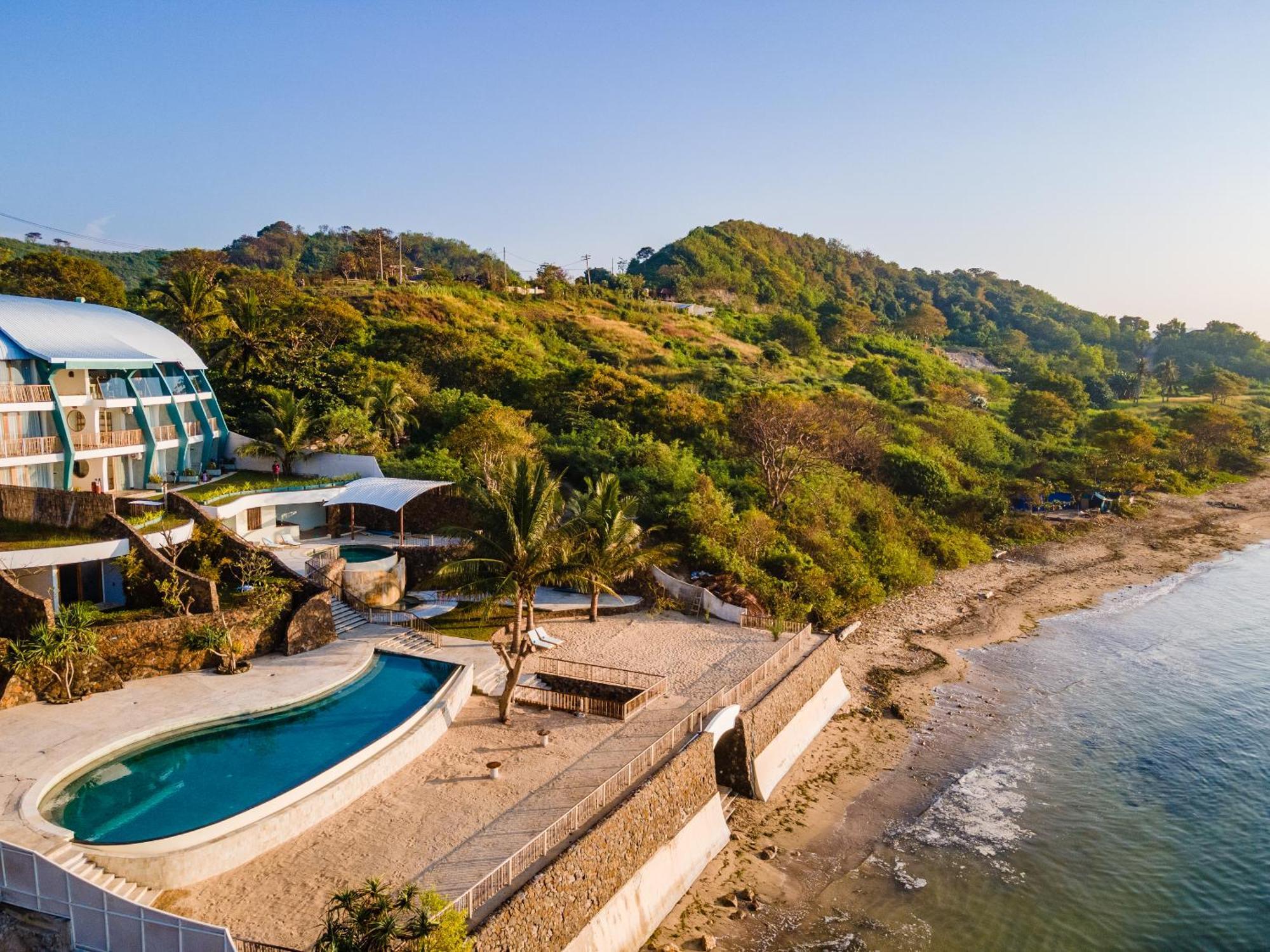 Inlight Lombok Beach Hotel Kuta  Ngoại thất bức ảnh