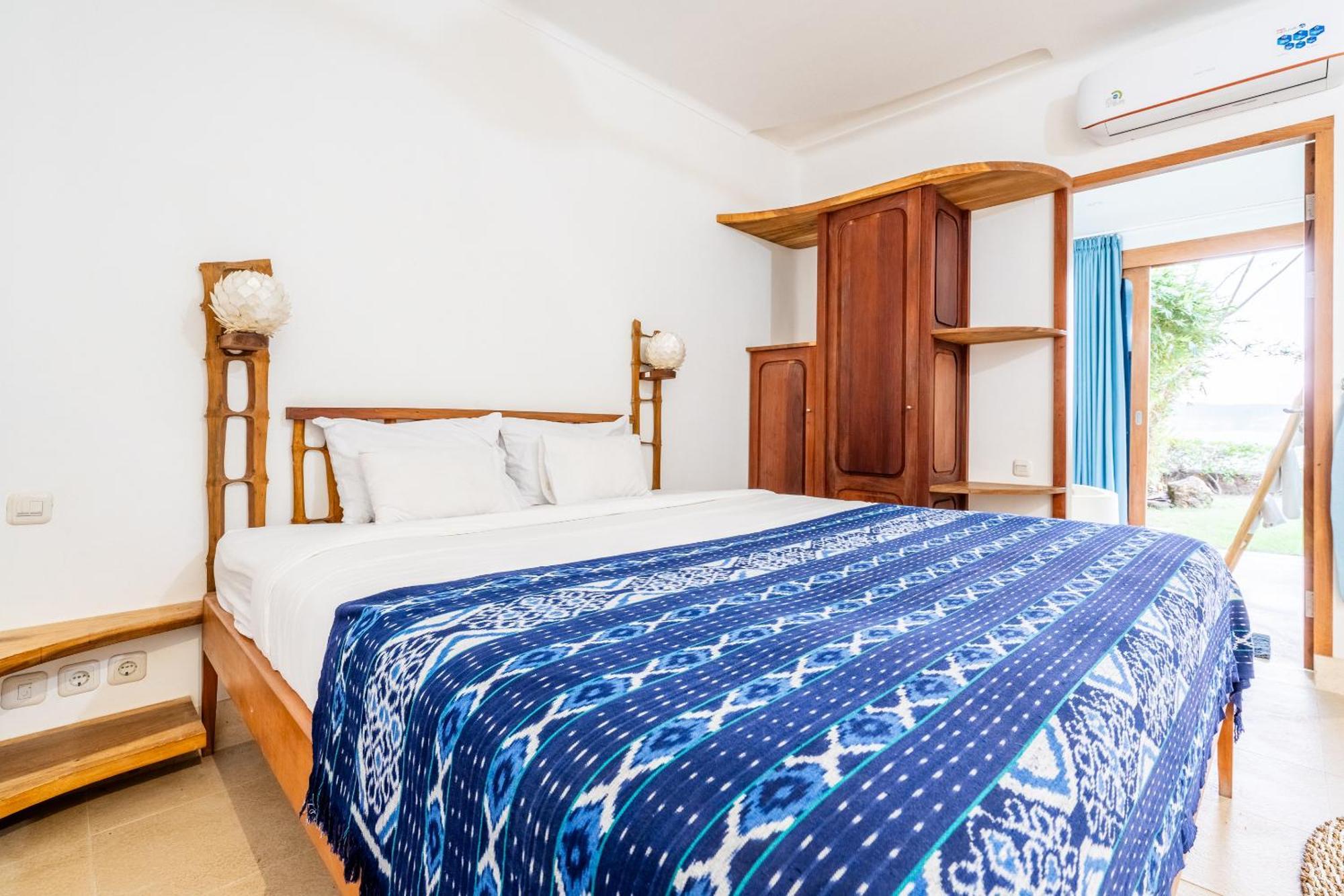 Inlight Lombok Beach Hotel Kuta  Ngoại thất bức ảnh