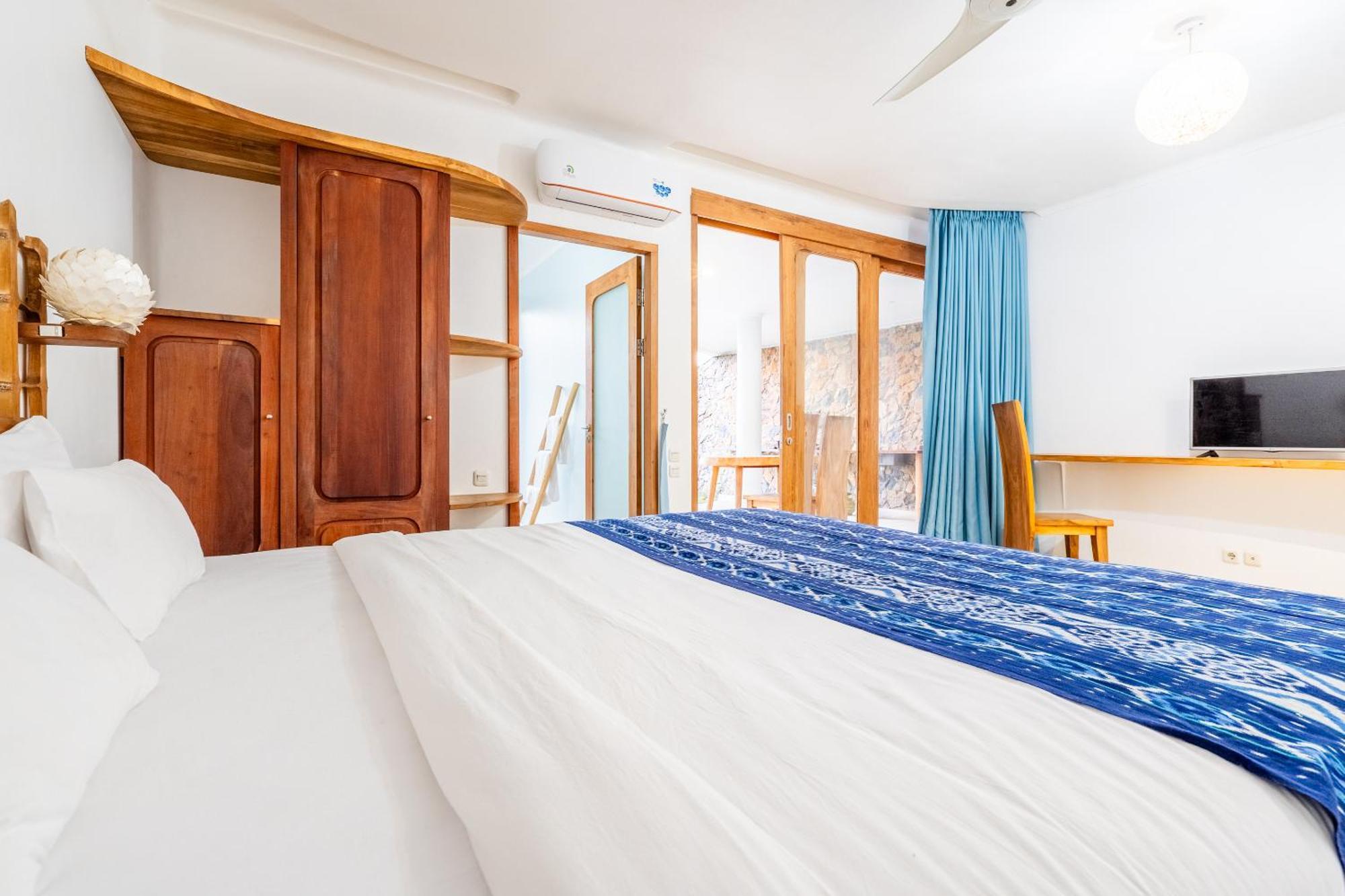 Inlight Lombok Beach Hotel Kuta  Ngoại thất bức ảnh