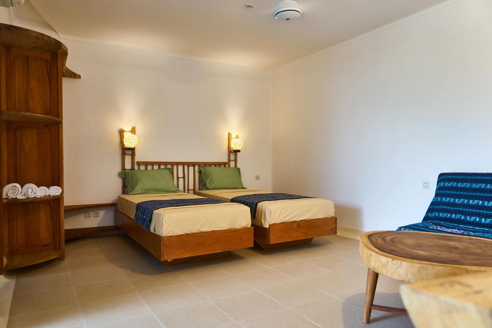 Inlight Lombok Beach Hotel Kuta  Ngoại thất bức ảnh