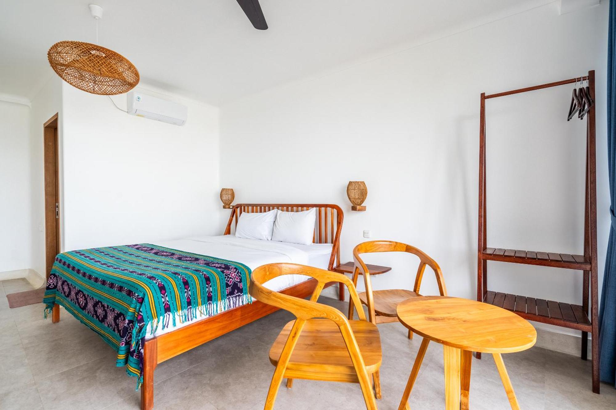Inlight Lombok Beach Hotel Kuta  Ngoại thất bức ảnh