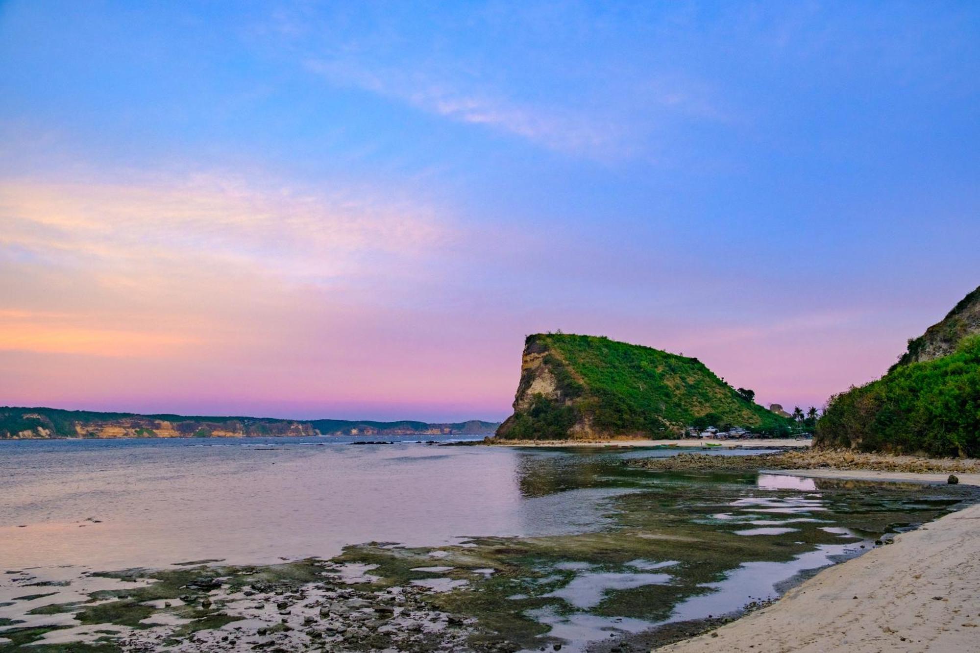 Inlight Lombok Beach Hotel Kuta  Ngoại thất bức ảnh