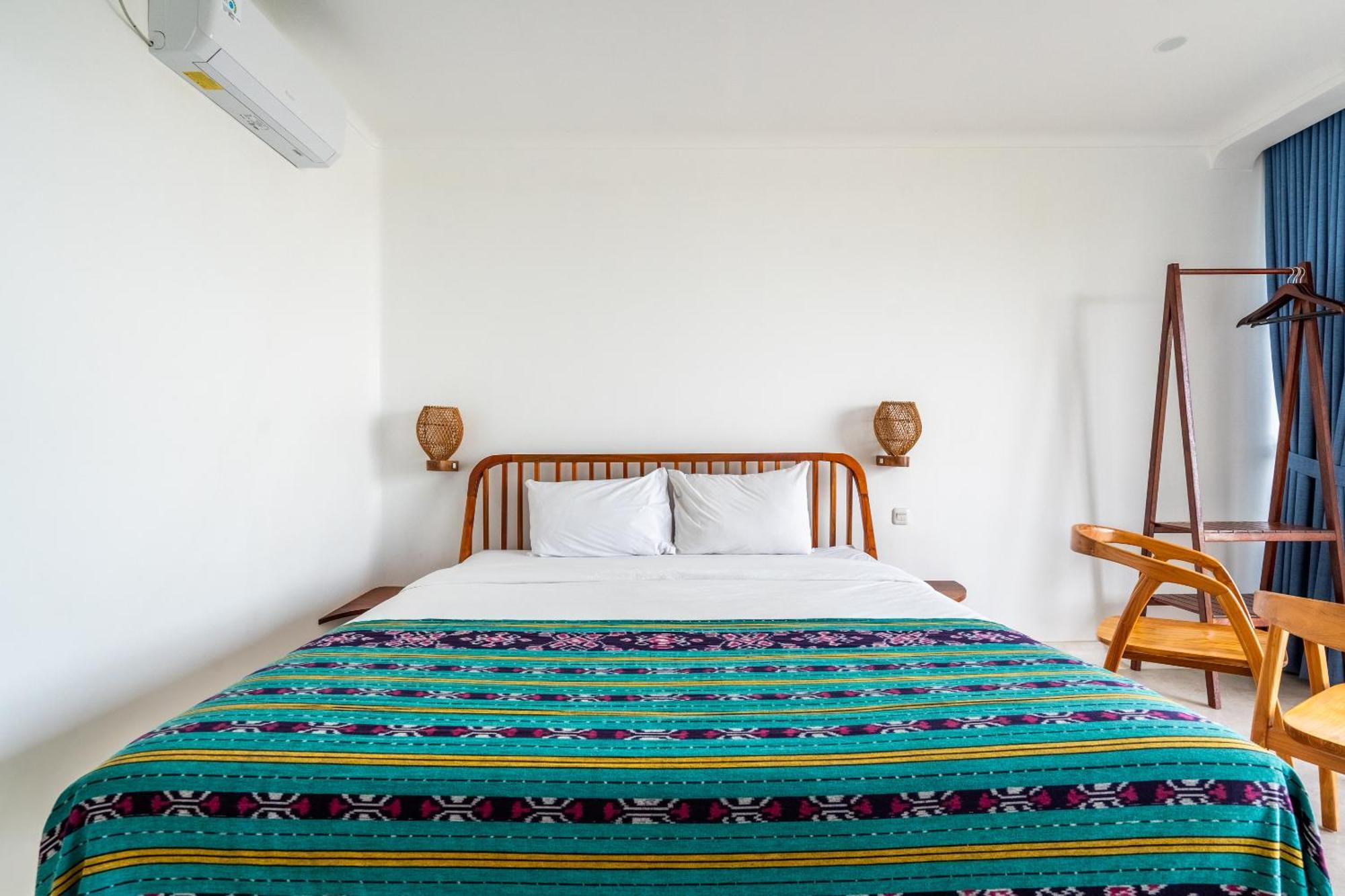 Inlight Lombok Beach Hotel Kuta  Ngoại thất bức ảnh